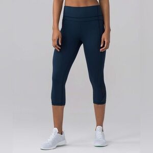 Lululemon Twist & Train Crop (19")‎ Jaded 10
